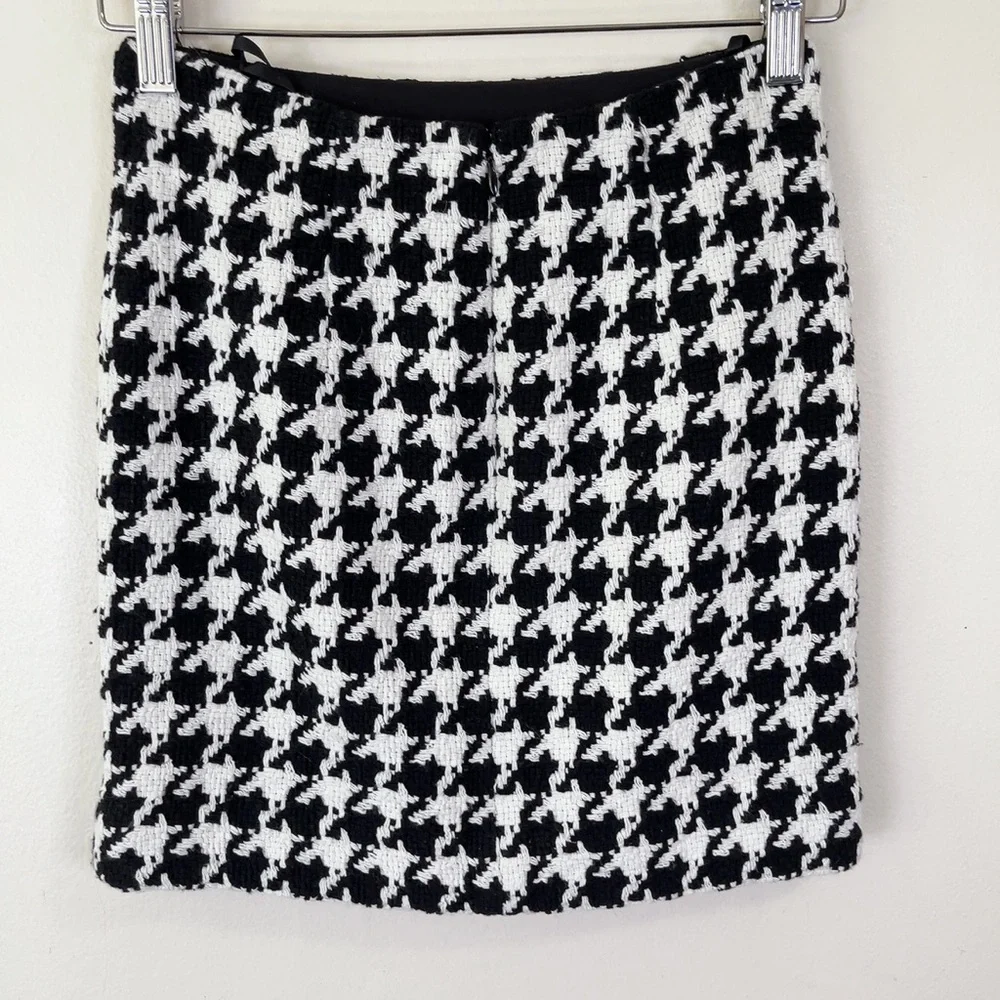 L'AGENCE Livia Houndstooth Mini Skirt - Picture 13 of 13